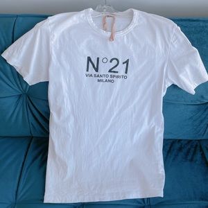 N21 classic tee shirt